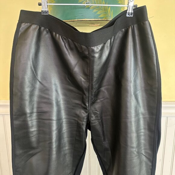 Roaman's 18/20 Black Pants Faux Leather Front Knit Back Pull On stretch legging - Picture 4 of 6